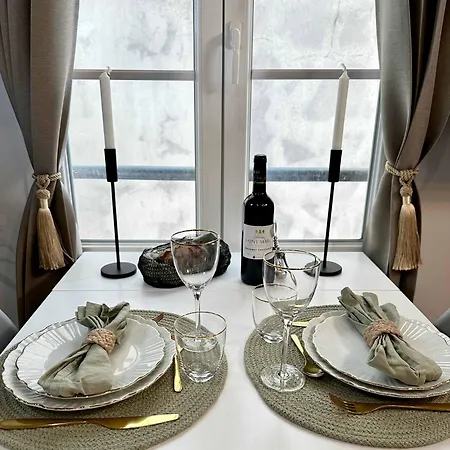 Apartamento 1579 - Eiffel Tower Gem, Stylish & Unique *