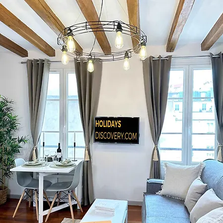 1579 - Eiffel Tower Gem, Stylish & Unique Apartamento *